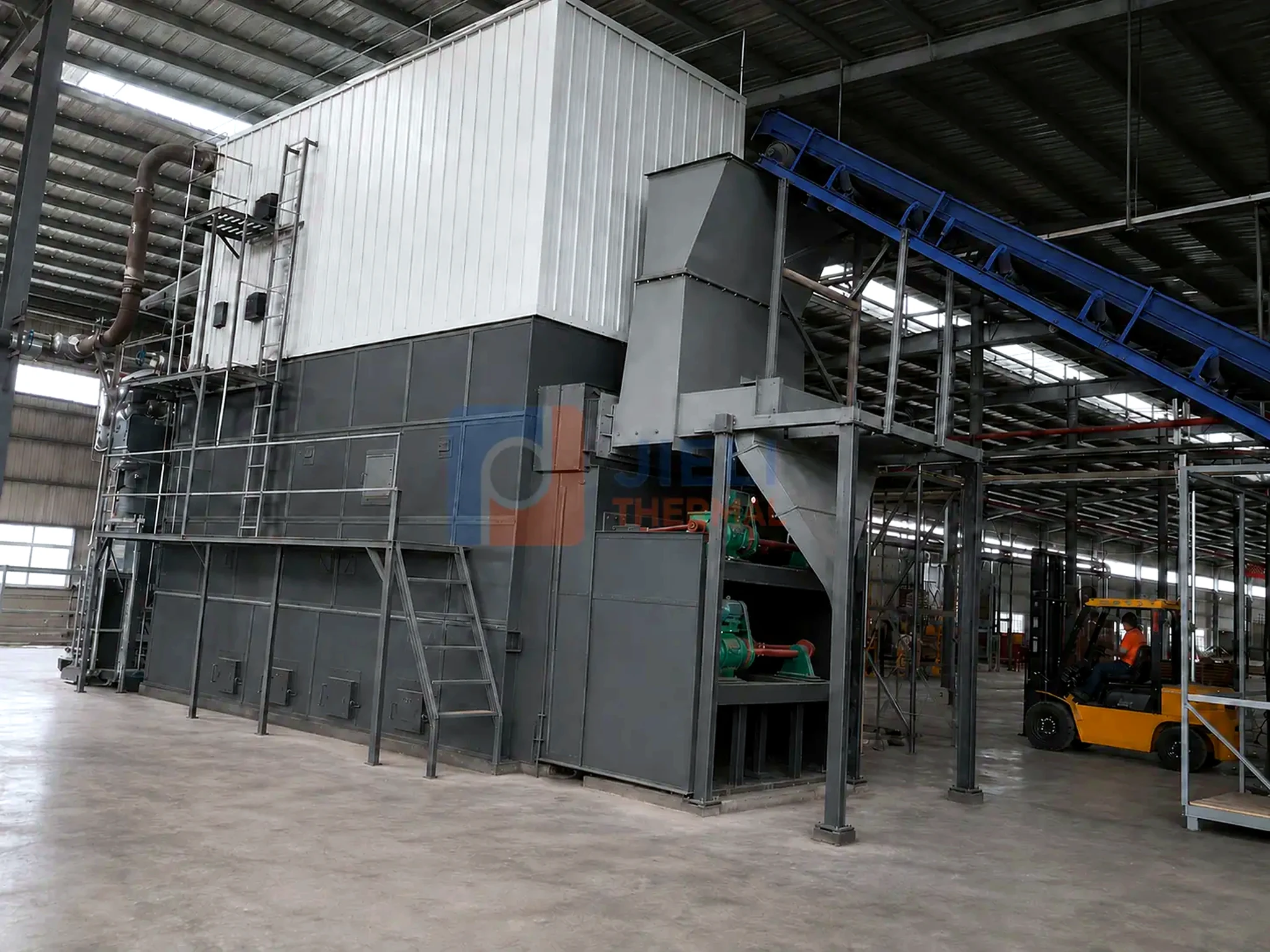 Complete biomass-fired thermal oil heating system