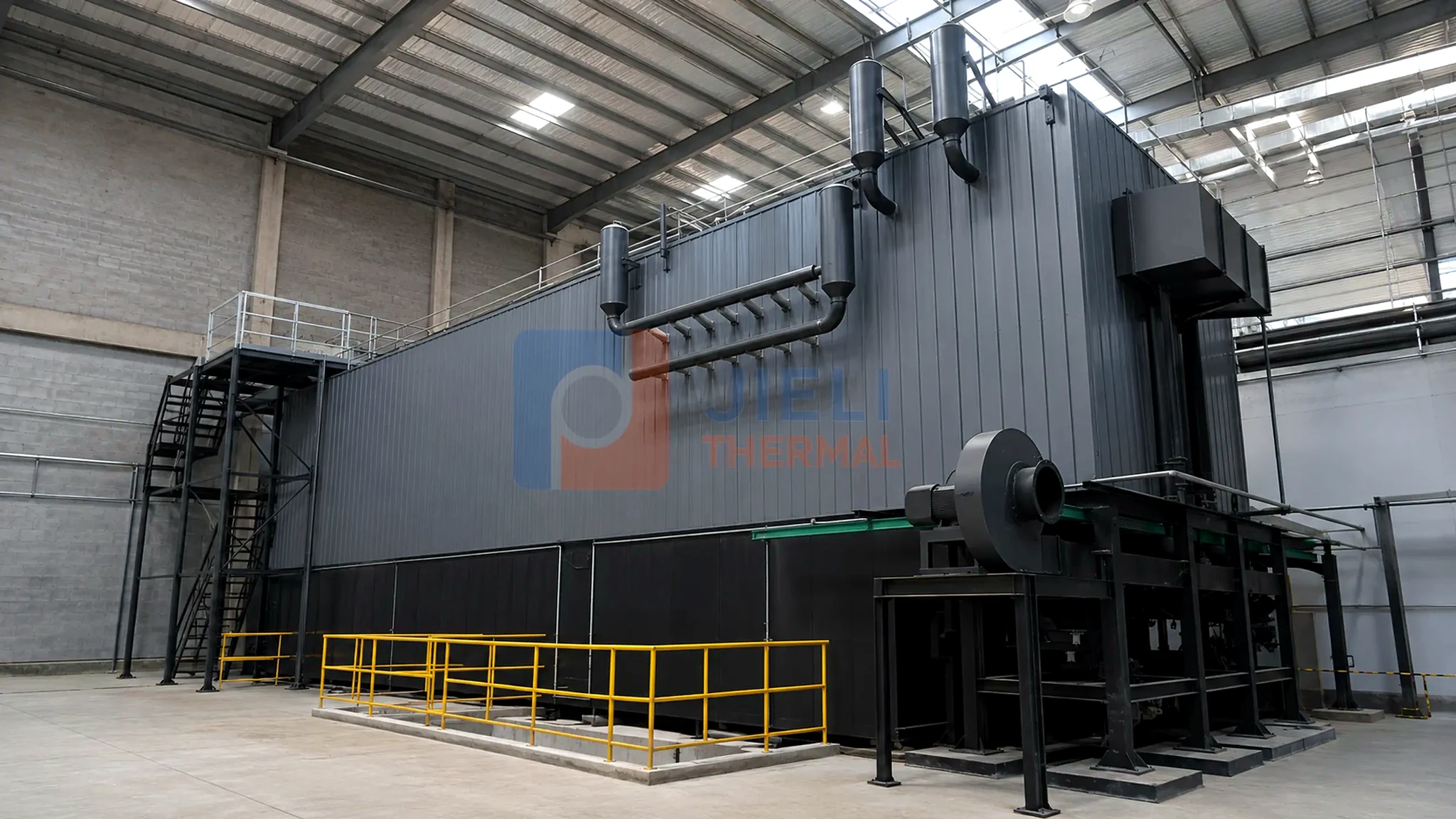 15 million kcal/h solid-fuel thermal oil heater with online soot cleaning