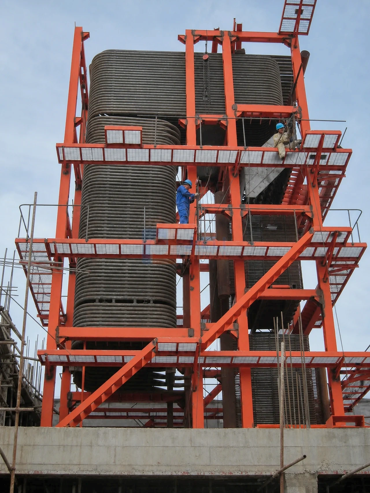 Vertical construction view of Shijiazhuang 9,000,000 kcal CFB thermal oil heater